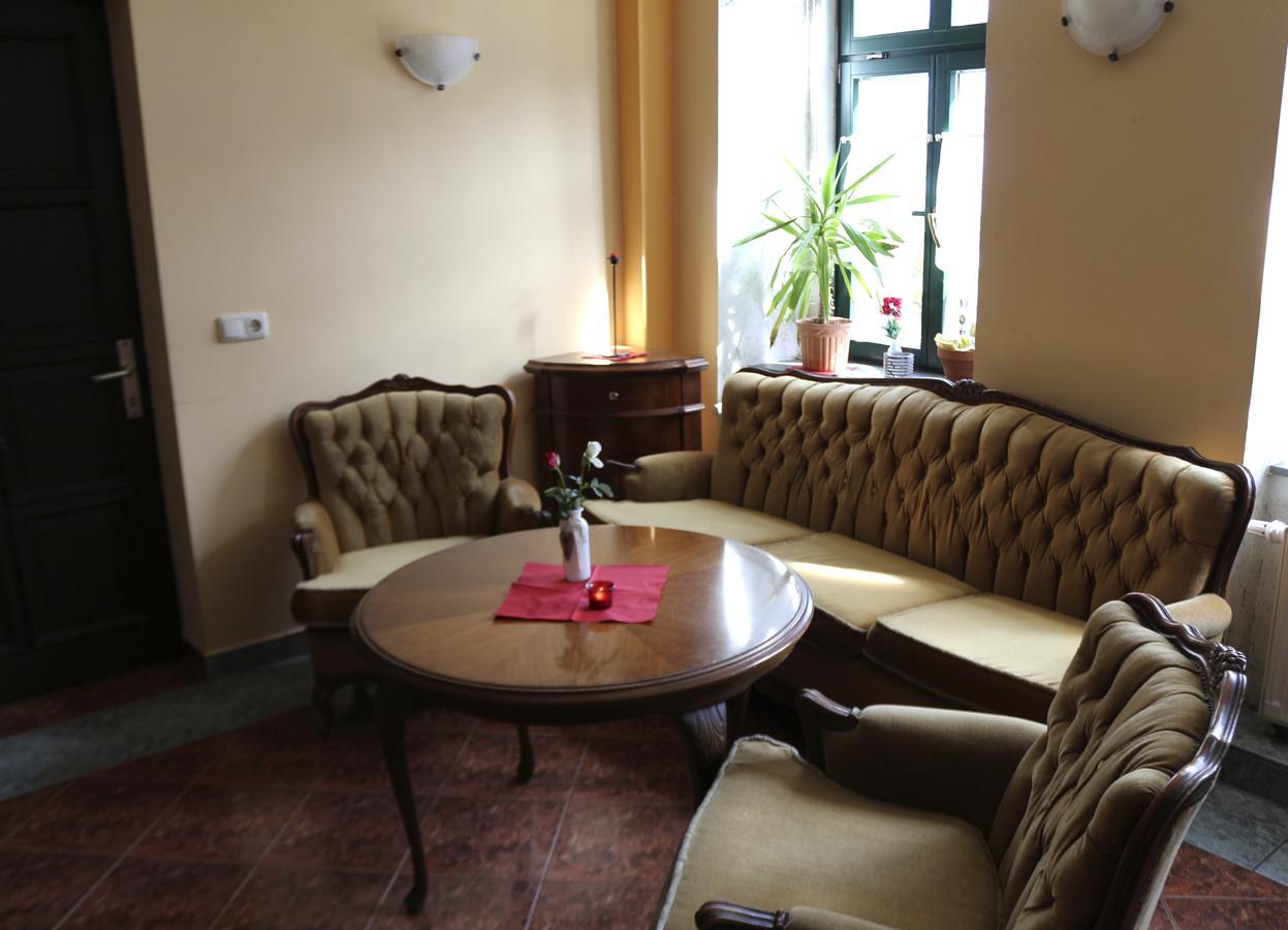 Gasthaus & Pension "Zur Rose" Weimar  Zewnętrze zdjęcie